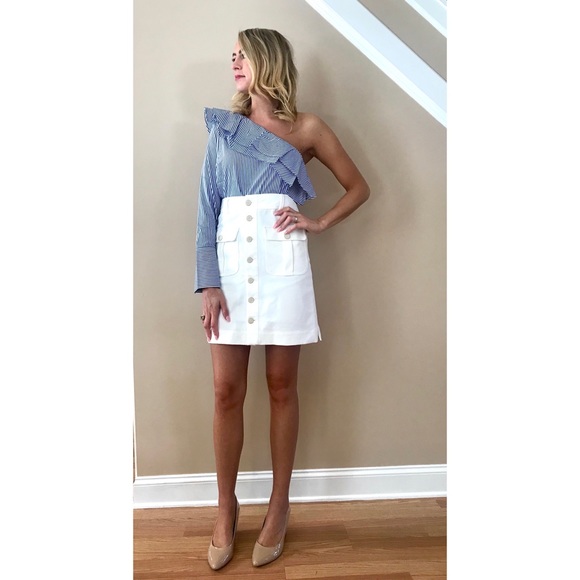 Banana Republic one shoulder ruffle top NWT small - Picture 3 of 8